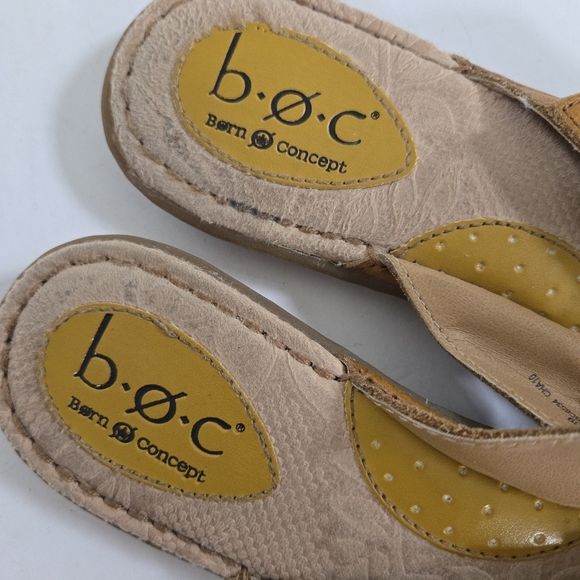 B.O.C. Born Concept Latisha yellow Leather Thong Sandals sz 8 - Picture 3 of 5
